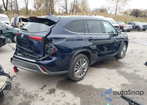 2021 Toyota Highlander Platinum from USA, damaged, VIN 5TDFZRBH3MS124743